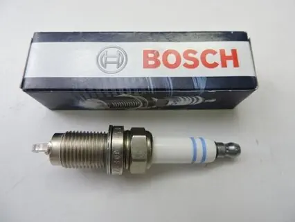 Sezónní Sleva Svíčka zapalovací FABIA I. 1,2 40 kw, BOSCH 0242236565