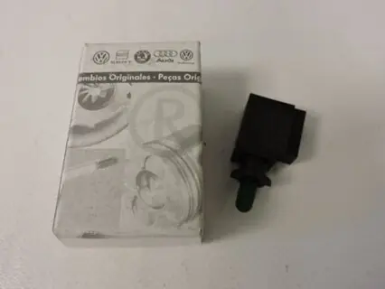 Žárovka popelníku zelená OCTAVIA I., ORIGINAL 357919243A Rychlé Dodání