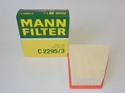 Vysoce Kvalitní Filtr vzduchu FABIA I. 1,9 TDI, MANN FILTER C2295/3