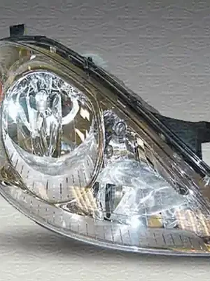 Světlomet MAGNETI MARELLI 710301197201 Ihned K Objednání