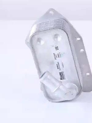 Finální Výprodej Olejový chladič, motorový olej NISSENS 90804